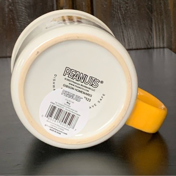 Be Giving - Peanuts Snoopy & Sally with Ice Cream 21oz Ceramic Mug - Picture 9 of 10